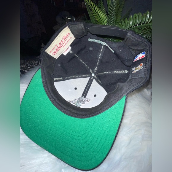 Celtics hat like new - Picture 6 of 7